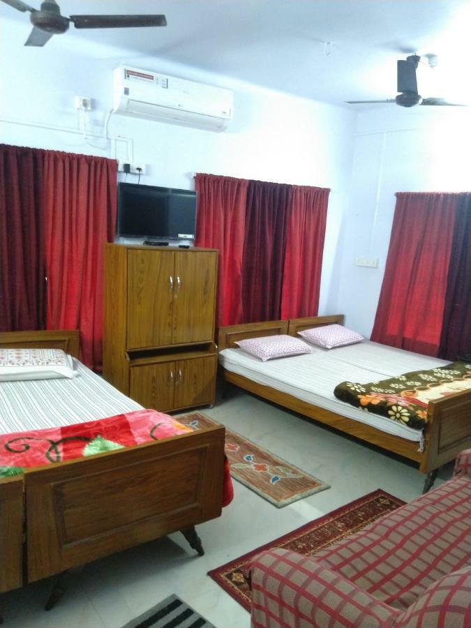 Chaiti Lodge - Santiniketan Bolpur Eksteriør billede